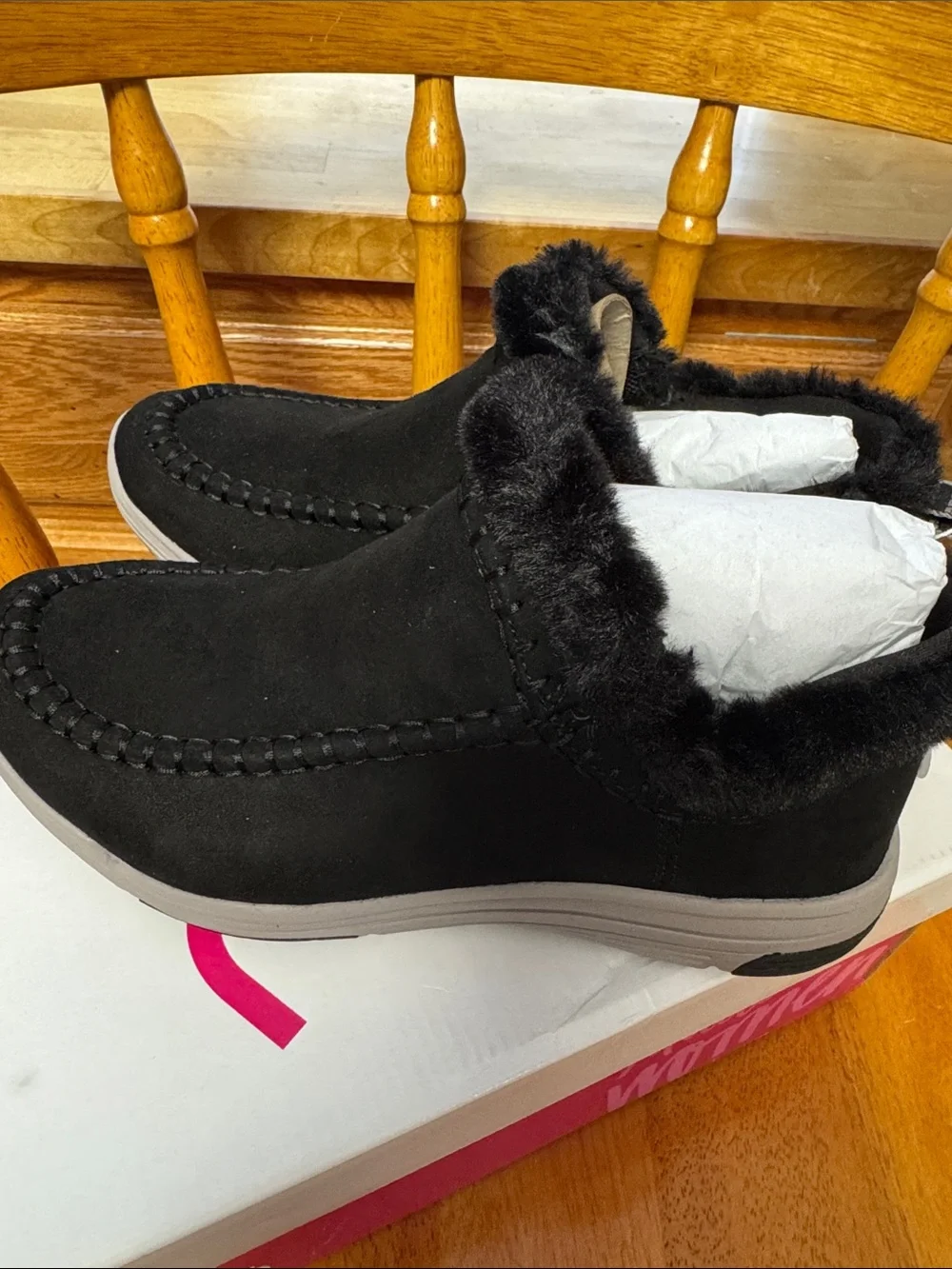Ryka NWB 7.5M Black Faux-Fur Cuff Slip-On ankle walking water proof bootie shoe